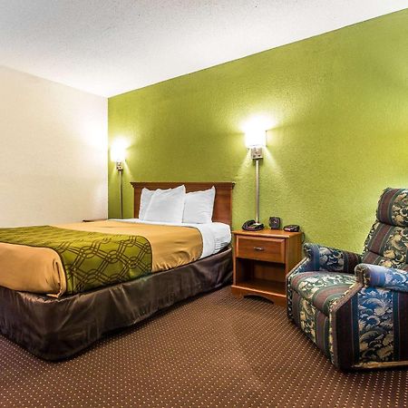 Econo Lodge Elizabeth City Exterior photo